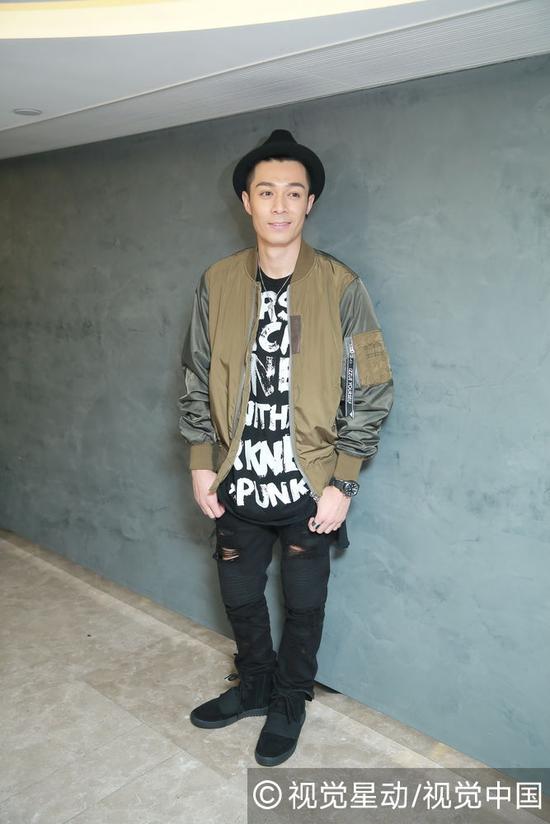 周柏豪携友宣传电影 否认曾与余文乐不和[1]