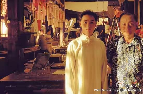 余少群、梅葆玖