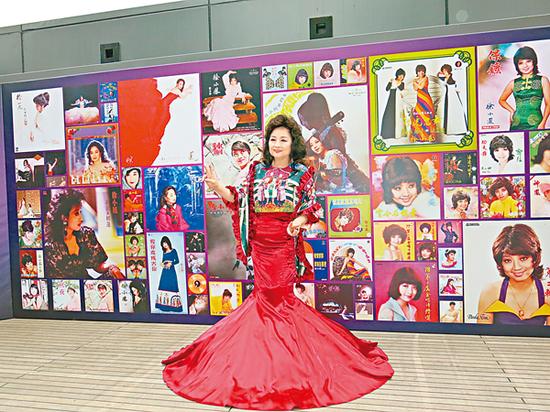 67岁徐小凤羡别人拍拖 郑秀文笑久没开张|徐小