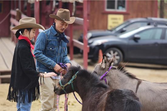 《相爱吧2》周冬雨气场全开 变身全能女友|周冬