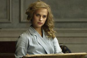 新任奥斯卡女配接替朱莉主演《古墓丽影》