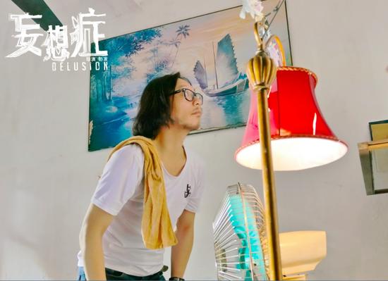 彭发拍《妄想症》颠覆自我:恐惧来自内心|彭发