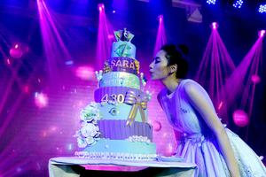 刘惜君失声后办生日会 愿和歌迷长相厮守