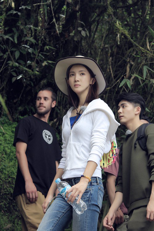 金晨《花姐》真情流露别把女汉子当真汉子|金