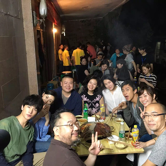 张天爱持续路过重庆 新电影引人期待|张天爱