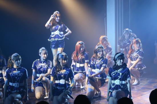 SNH48首场原创公演 唐安琪渴望重返舞台|SNH48|心的旅程|公演_新浪娱乐_新浪网