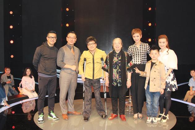 《有请主角儿》主持人嘉宾合影