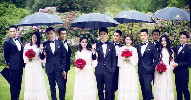 伴郎伴娘团亮相