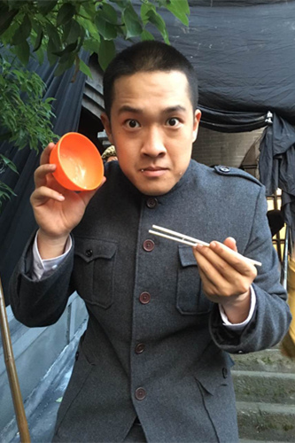 《半步之遥》张博宇拍戏不忘支持公益|张博宇