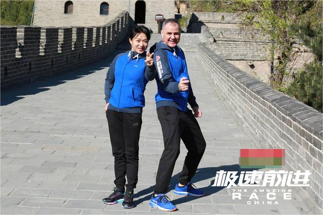 明星 返回首页 金星夫妇   新浪娱乐讯 近日,深圳卫视《极速前进》第