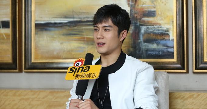 韩东君:我把胡歌当我哥 演仙剑男主有压力