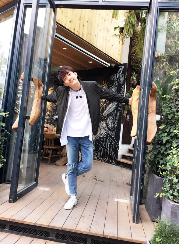 王凯熠温暖笑容