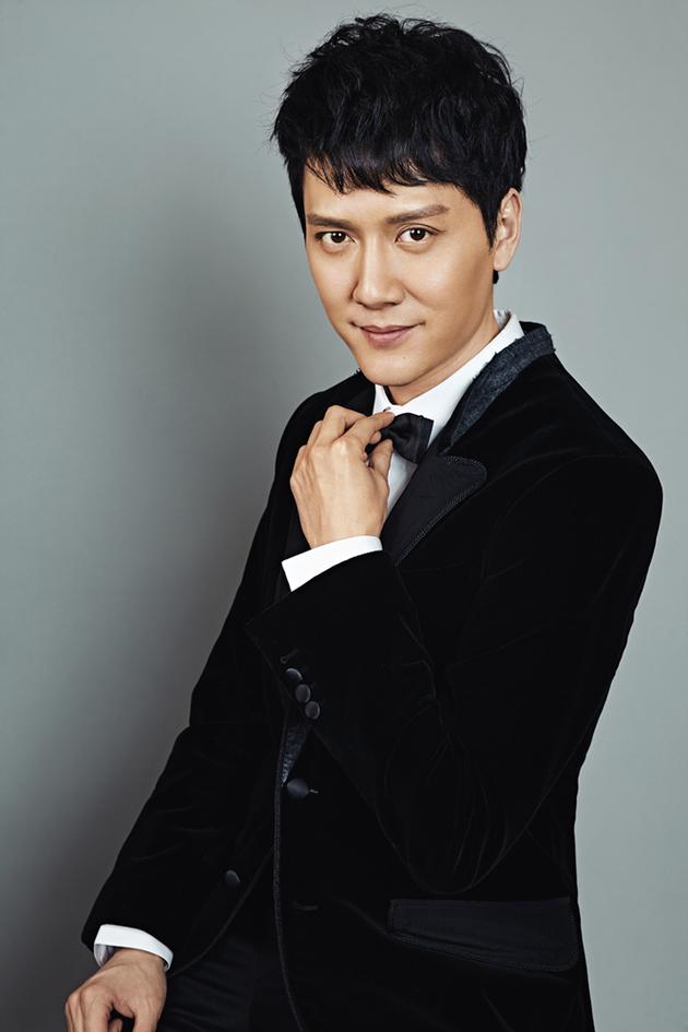 冯绍峰出演吴居蓝