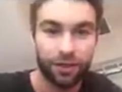 视频：《绯闻女孩》Nate视频画质渣 与网友开聊