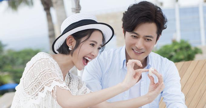 组图：《曾爱》首曝剧照 张东健首演国剧引回忆