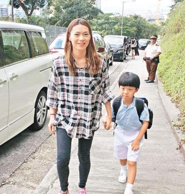 咏荷请七位硕士生帮女儿补习|关咏荷|欧倩怡|吴