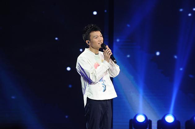 周深携《大鱼》登榜上榜 分享毕业故事|周深|榜上榜|《大鱼》_新浪娱乐_新浪网