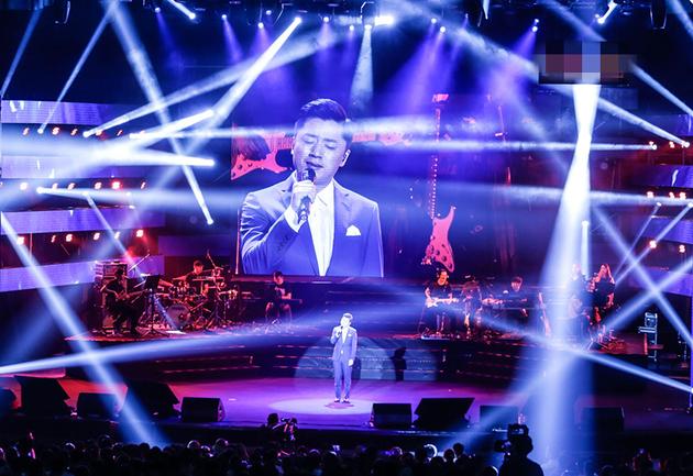 张磊演唱会献唱专辑新歌