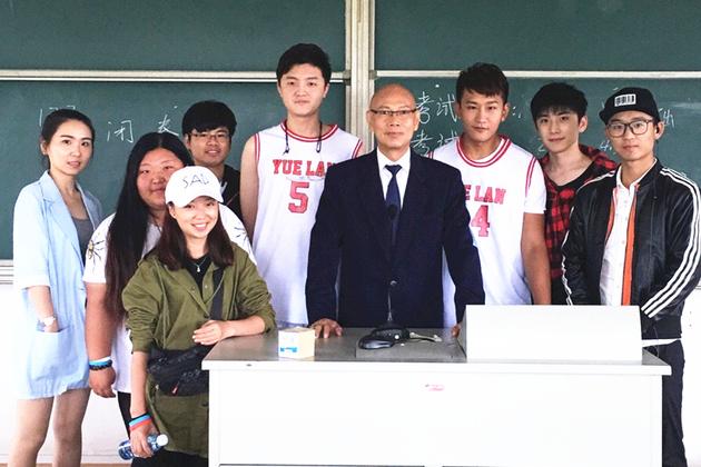 李冠星与罗家英同台飙戏