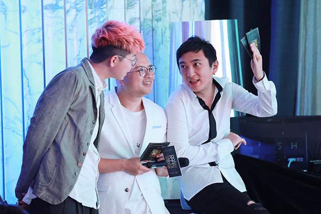 王思聪要做美式脱口秀 力邀黄子韬上节目|黄子韬|王思聪|叫兽易小星_新浪娱乐_新浪网