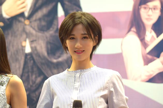 徐悦携马可《致青春》发布会 被曝最臭美