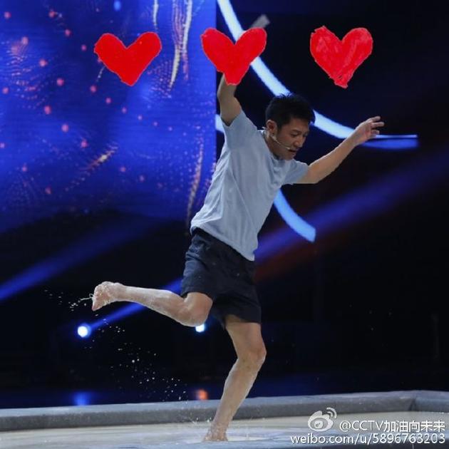 活久见!撒贝宁开挂竟能用口香糖开椰子|胡可|李