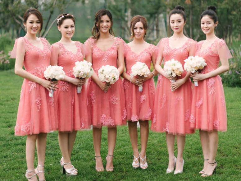 阿娇陈乔恩组最美伴娘团