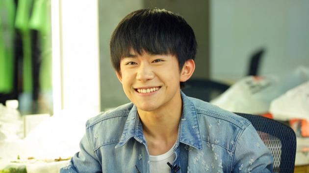 《大本营》后台易烊千玺自夸惨被吐槽|大本营