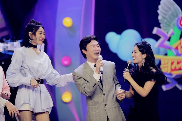 歌神3》费玉清频刷段子吓坏谢娜|费玉清|谢娜|