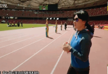 第一次参加《极速前进》的汉斯屡屡