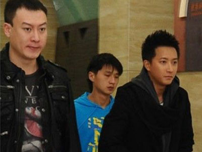 霍建华伴郎竟是他!细数明星经纪人那些事|霍建