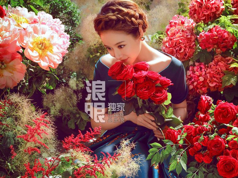 林心如火红欲滴人比花娇