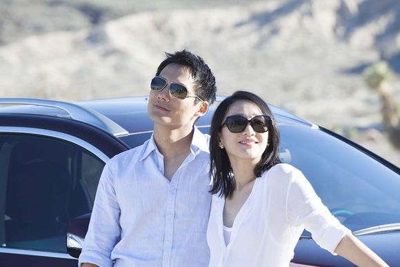 高圣远微博定位重庆 周迅单独赴霍如婚礼|高圣远|周迅|霍建华_新浪娱乐_新浪网