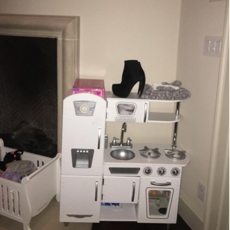 小七私藏妈妈高跟鞋