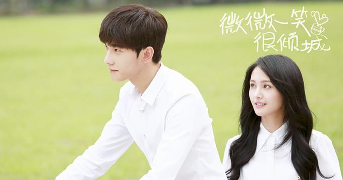 视频：甜蜜！《微微》曝片头曲MV 倾城夫妇初相见