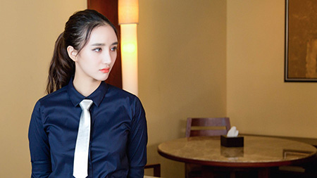 《麻辣变形计》开播 楼佳悦化身霹雳娇娃|迪丽