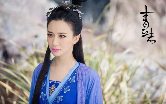 王宝强熊乃瑾婚纱照_马蓉王宝强婚纱照(2)