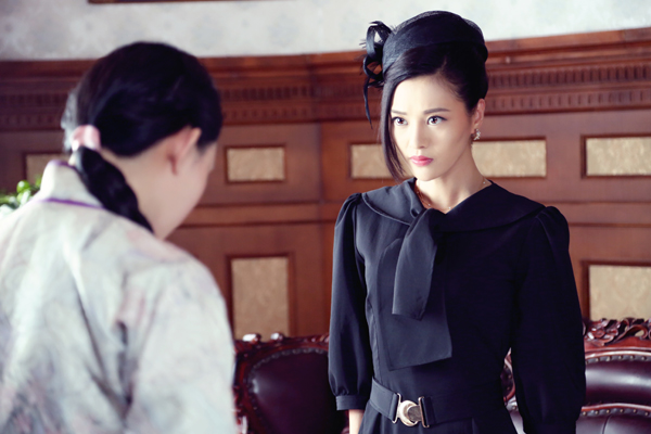 《铁血军魂》东瀛妖花郑清文分外惹眼|梅艳芳