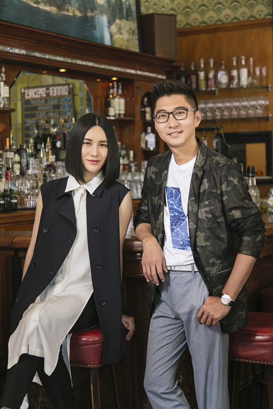 赵胤胤天使之城寻美食 尝奥斯卡晚宴汉堡
