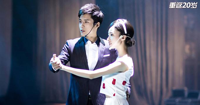 视频：《重返20岁》曝插曲MV 韩东君胡冰卿重返青春
