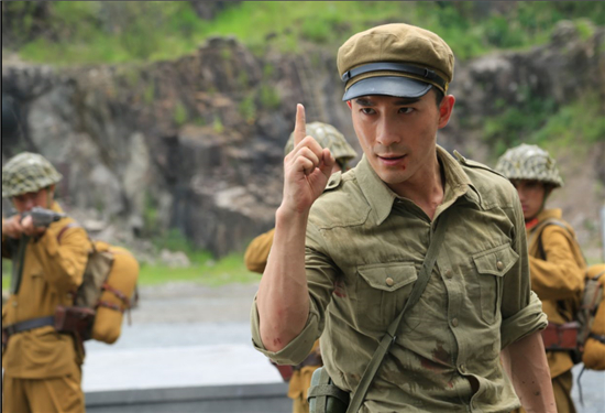学生兵杀青张铎战酷暑尽心演绎