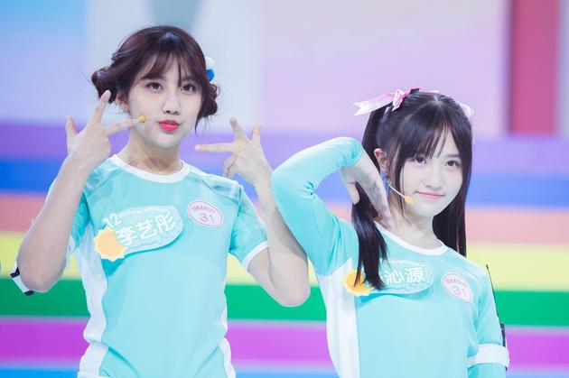 《甜心》李艺彤曝SNH48八卦:吃咖喱解压|SNH48|张翰|李艺彤_新浪娱乐_新浪网