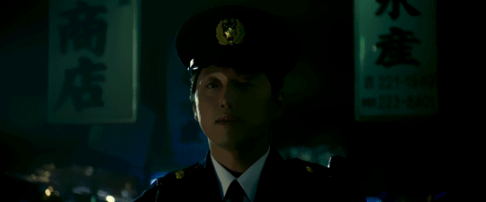 即便狂剪2小时 它仍是近期院线的最大尺度|寄生兽|将