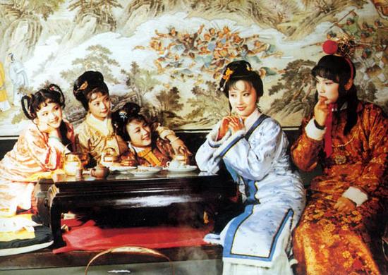 1987年 《红楼梦》