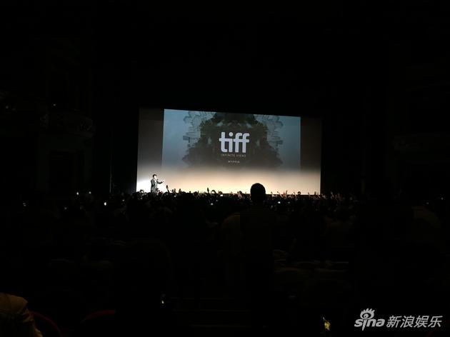 王力宏上台献唱