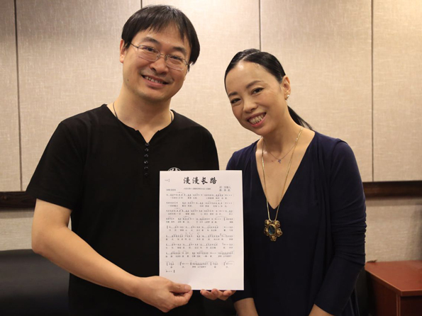 黄绮珊录制长征主题歌