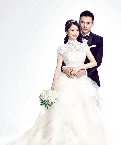 徐若瑄表示会与老公继续勇敢的面对生活。（资料图片）