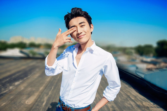 阳光男神刘学义 