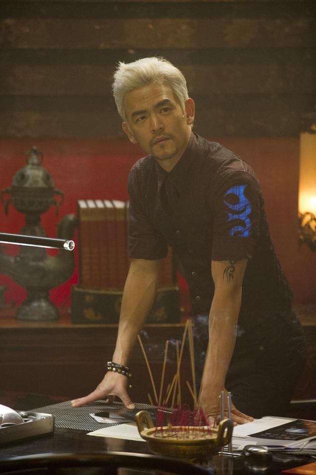 能分出这是谁吗？提示：为照顾防止脸盲的朋友，这篇文中并没有任何周董图像