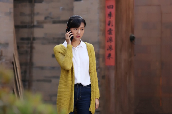 《安居》傅晶演绎暖心女儿 为父乔迁新居|傅晶|王志飞|安居_新浪娱乐_新浪网